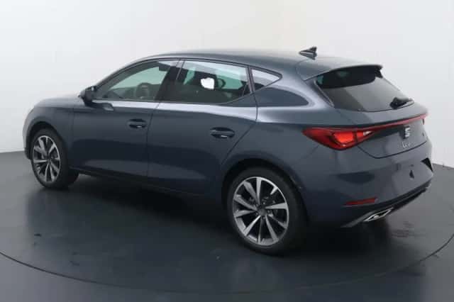 SEAT Leon (2026) thumbnail 4