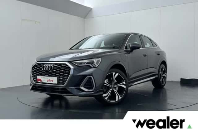 Audi Q3 Sportback (2023) thumbnail 1