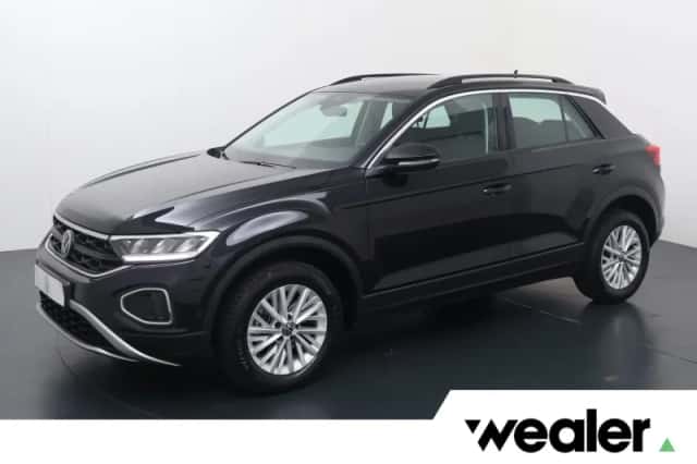 Volkswagen T-Roc (2022) thumbnail 1