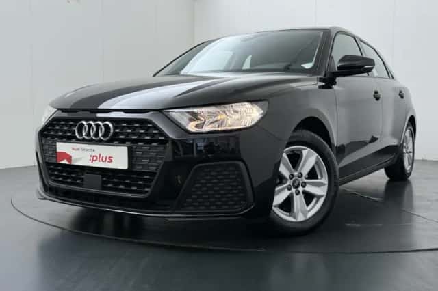 Audi A1 (2024) thumbnail 2