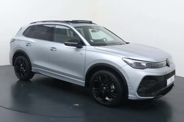 Volkswagen Tiguan (2024) thumbnail 3