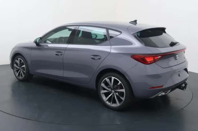 SEAT Leon (2026) thumbnail 5