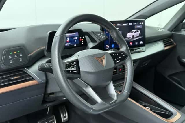 CUPRA Born (2022) thumbnail 6