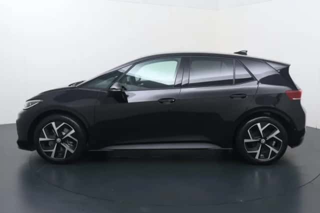 Volkswagen ID.3 (2026) thumbnail 2