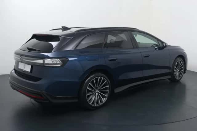 Volkswagen ID.7 (2026) thumbnail 6