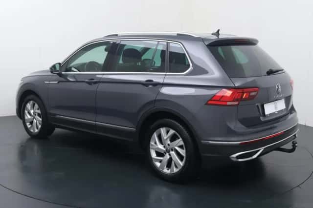 Volkswagen Tiguan (2022) thumbnail 4