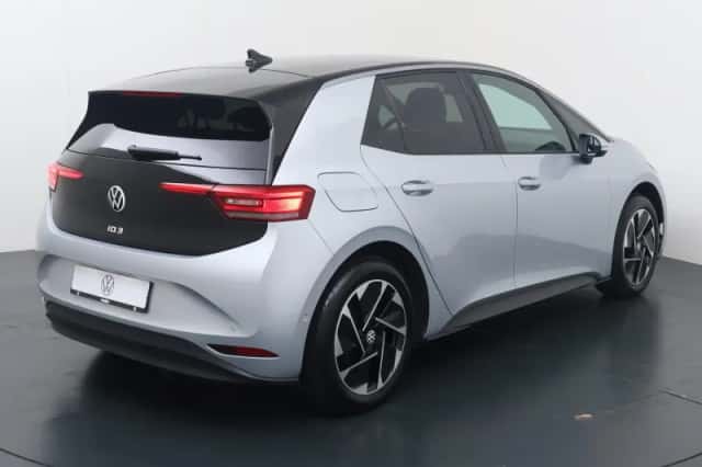 Volkswagen ID.3 (2025) thumbnail 5