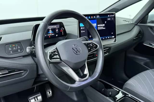 Volkswagen ID.3 (2025) thumbnail 6