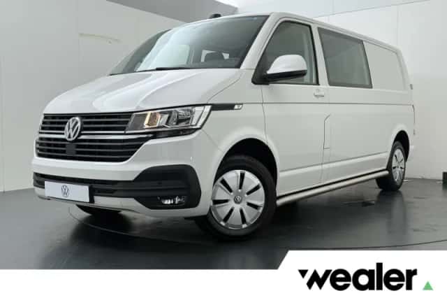 Volkswagen Transporter (2024) thumbnail 1