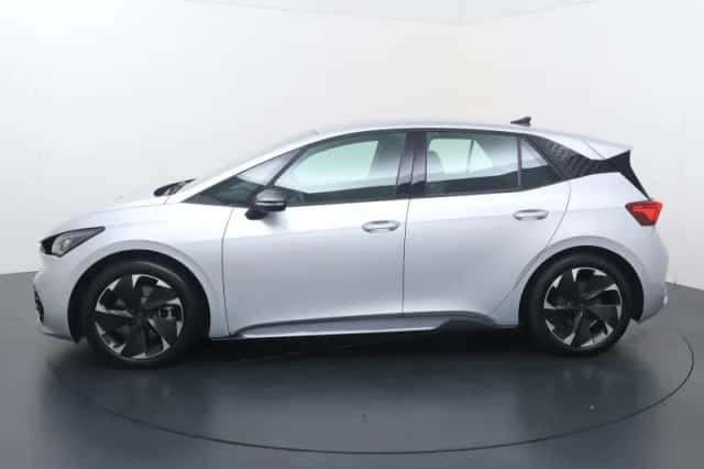 CUPRA Born (2023) thumbnail 2