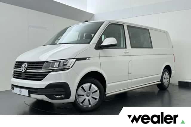 Volkswagen Transporter (2024) thumbnail 1