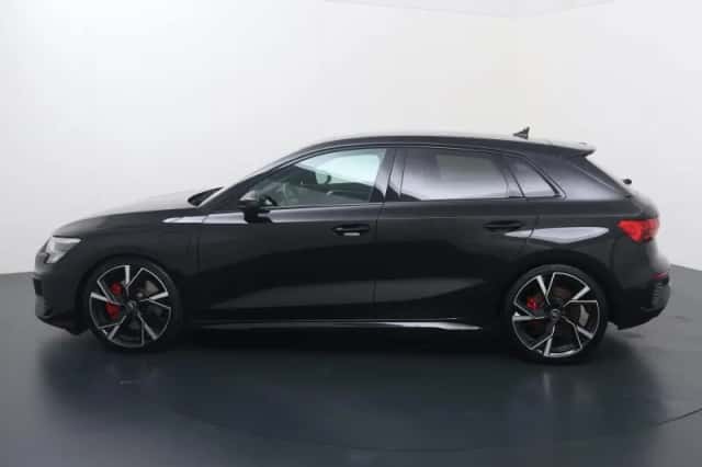 Audi A3 (2022) thumbnail 2