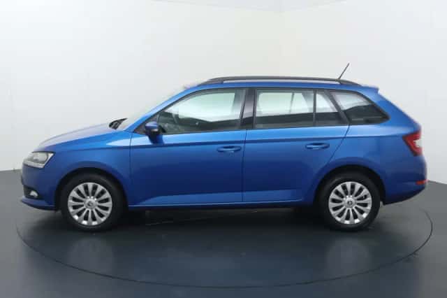 Škoda Fabia (2022) thumbnail 2