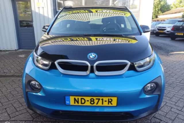 BMW i3 (2017) thumbnail 2