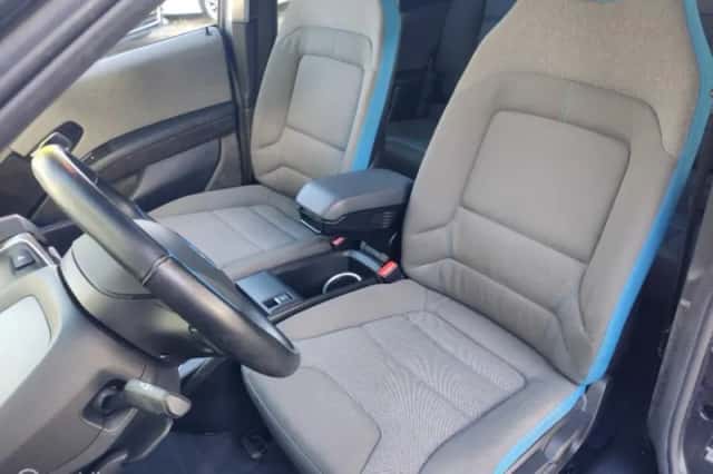 BMW i3 (2017) thumbnail 6