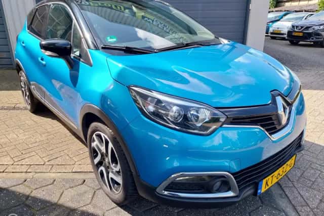Renault Captur (2016) thumbnail 3