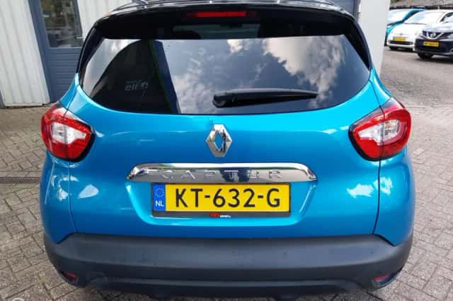 Renault Captur (2016) thumbnail 4