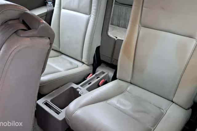 Volvo XC90 (2005) thumbnail 6