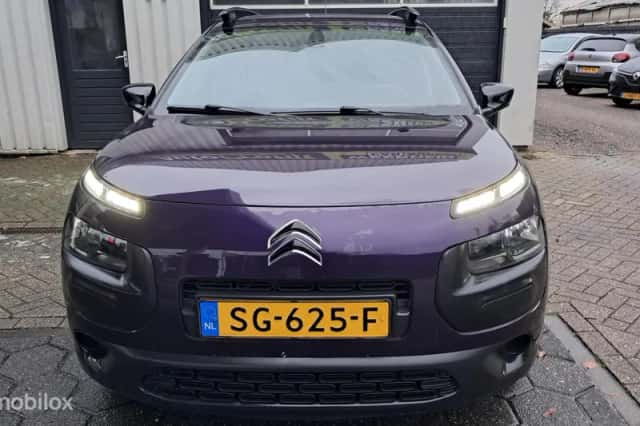 Citroën C4 Cactus (2016) thumbnail 3