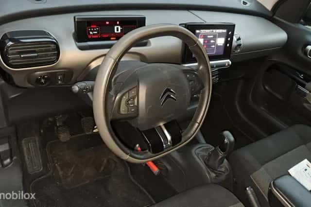 Citroën C4 Cactus (2016) thumbnail 5