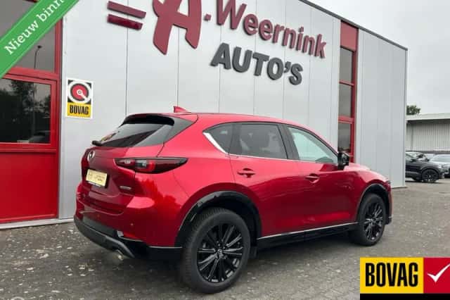 Mazda CX-5 (2022) thumbnail 2