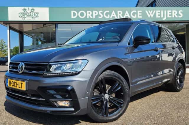 Volkswagen Tiguan (2019) thumbnail 1