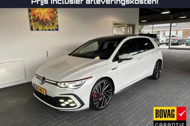 Volkswagen Golf (2020) thumbnail 1