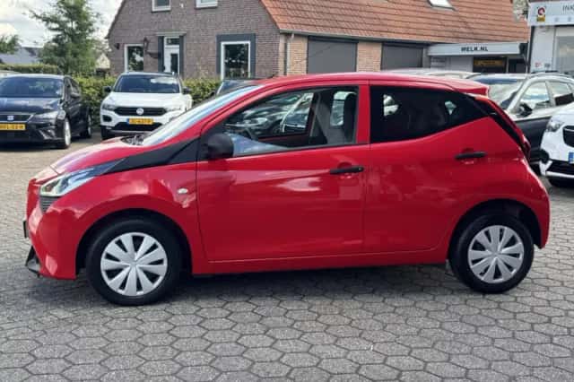 Toyota Aygo (2019) thumbnail 5