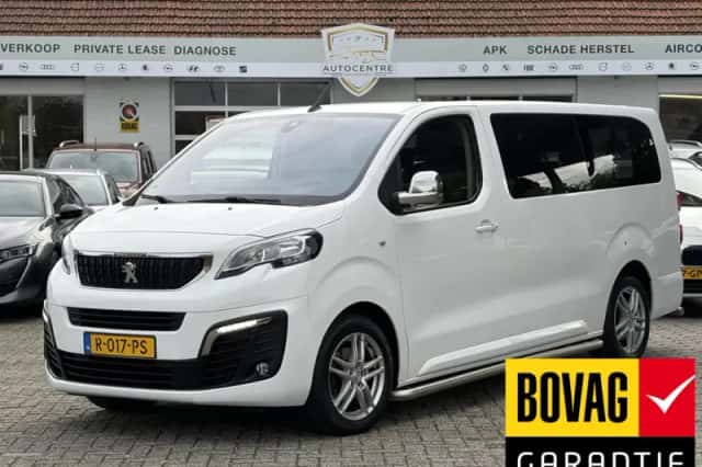 Peugeot Traveller (2018) thumbnail 1