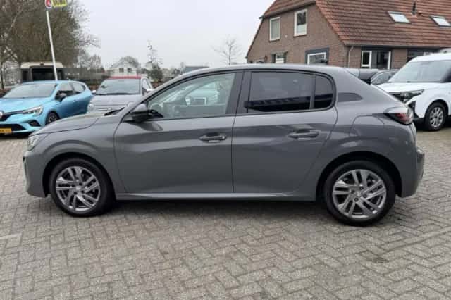 Peugeot 208 (2024) thumbnail 2