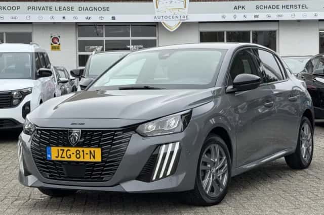 Peugeot 208 (2024) thumbnail 4