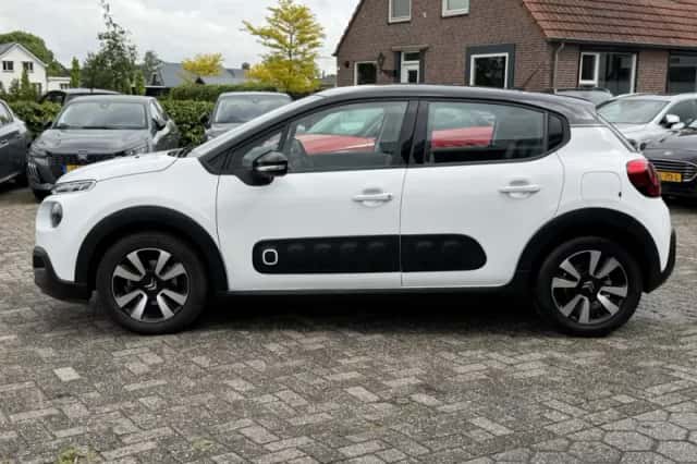 Citroën C3 (2017) thumbnail 2