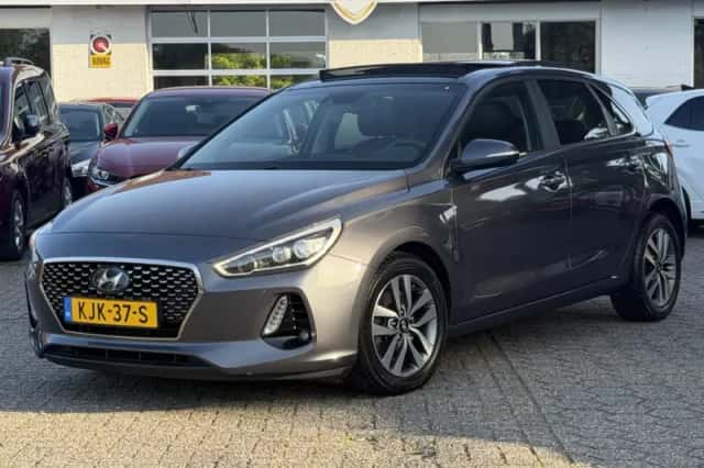 Hyundai i30 (2017) thumbnail 6