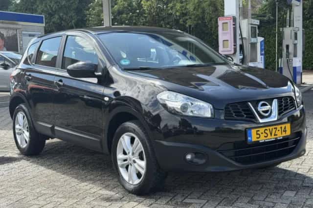 Nissan Qashqai (2010) thumbnail 6