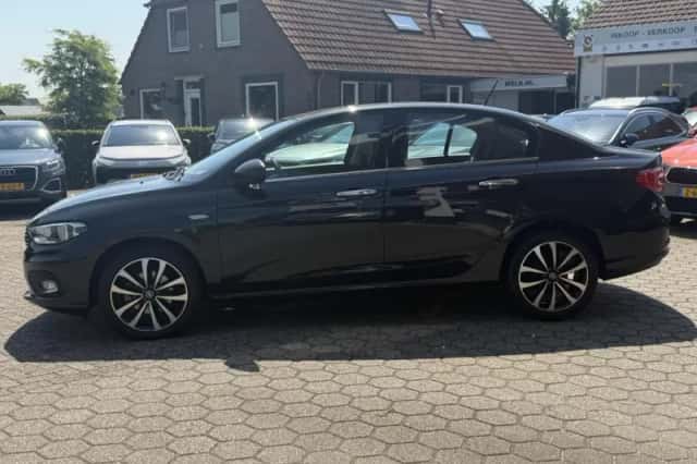 Fiat Tipo (2016) thumbnail 2