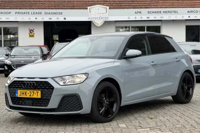 Audi A1 (2023) thumbnail 4