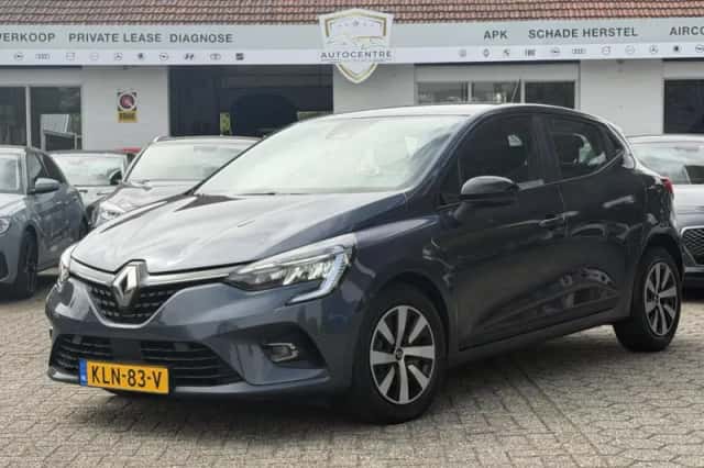 Renault Clio (2022) thumbnail 4