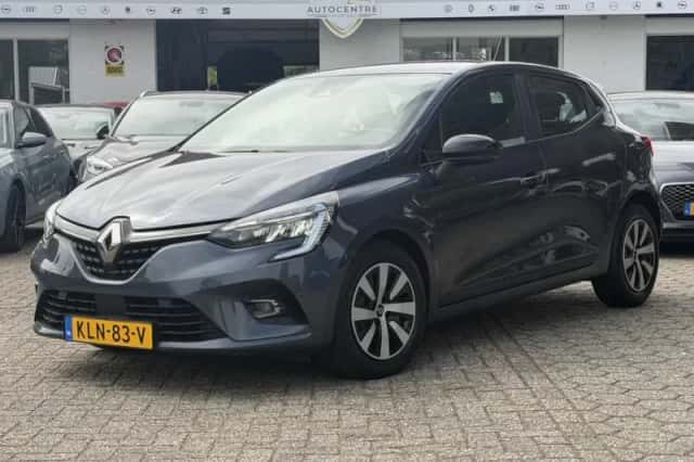Renault Clio (2022) thumbnail 5