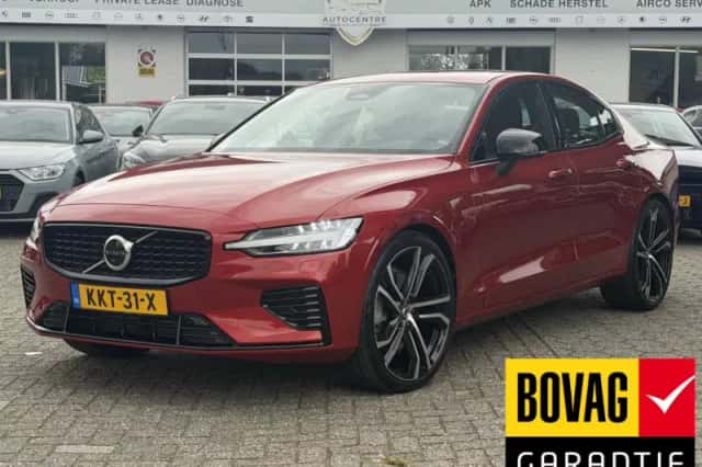 Volvo S60 (2023) thumbnail 1