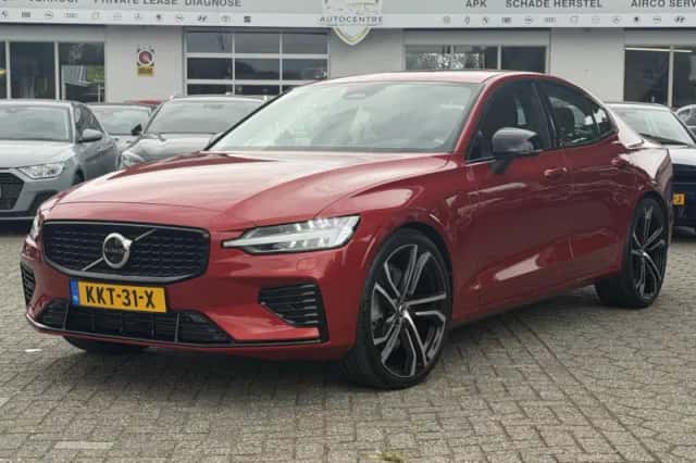 Volvo S60 (2023) thumbnail 6