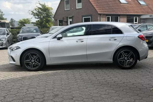 Mercedes-Benz A-Klasse (2019) thumbnail 2
