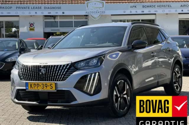 Peugeot 2008 (2024) thumbnail 1
