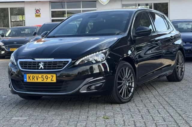 Peugeot 308 (2017) thumbnail 4