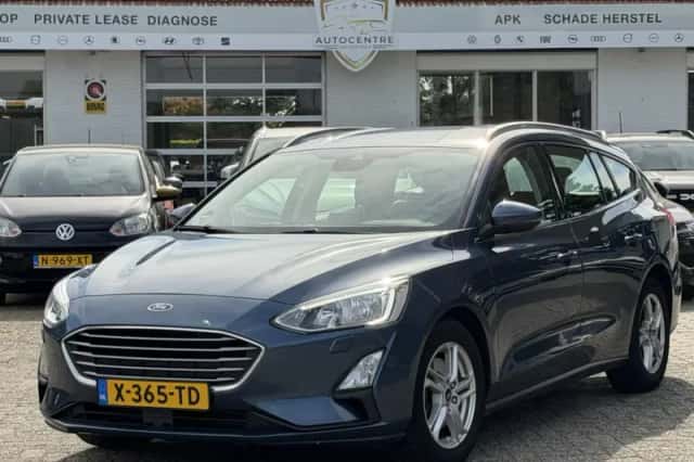 Ford Focus (2018) thumbnail 4