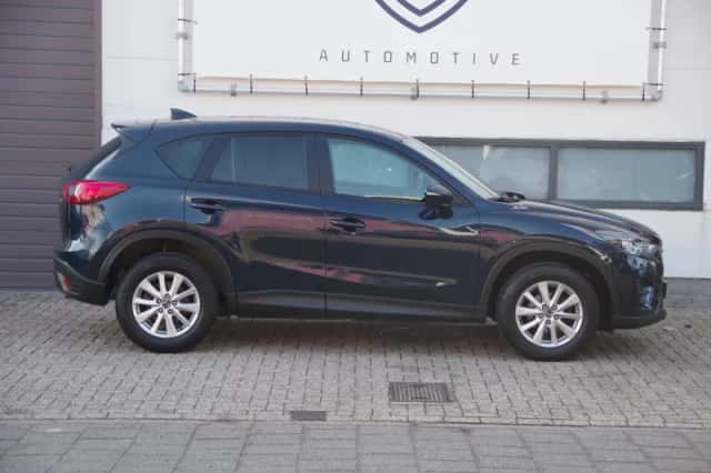 Mazda CX-5 (2016) thumbnail 3