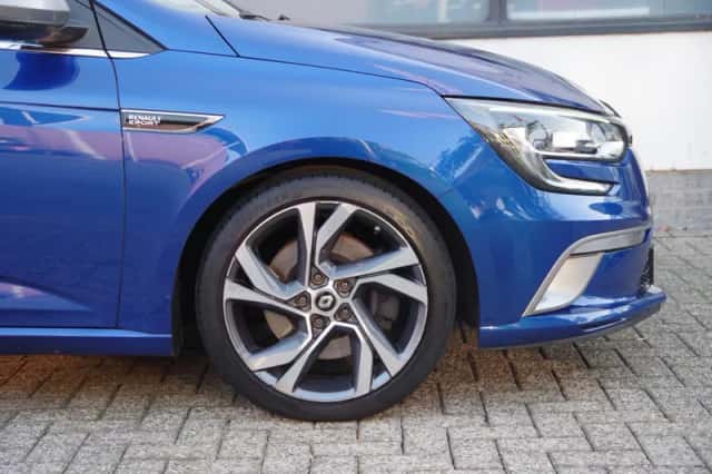 Renault Mégane (2016) thumbnail 3