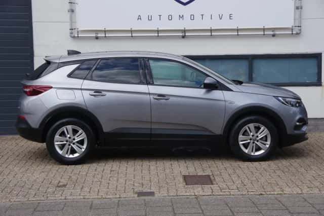 Opel Grandland (2019) thumbnail 5