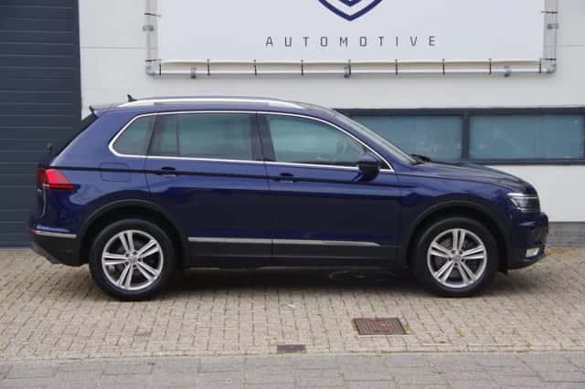 Volkswagen Tiguan (2016) thumbnail 6