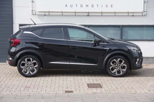 Renault Captur (2020) thumbnail 2