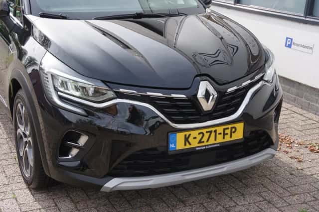 Renault Captur (2020) thumbnail 4